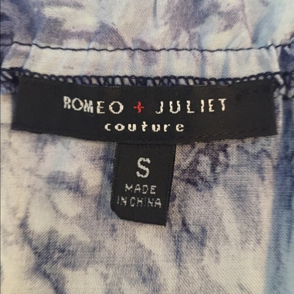 Romeo & Juliet Off The Shoulder Crop Top - Picture 4 of 5
